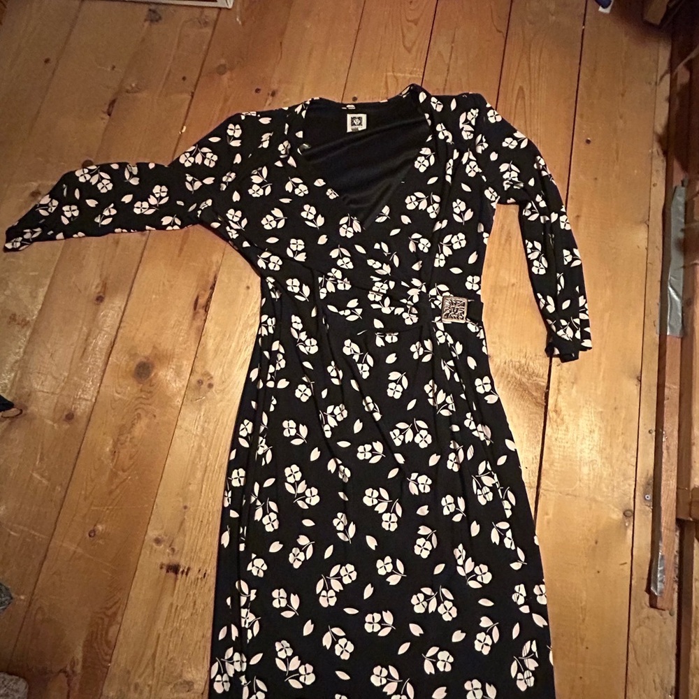 Anne Klein Black and White Floral Long Sleeve Dress